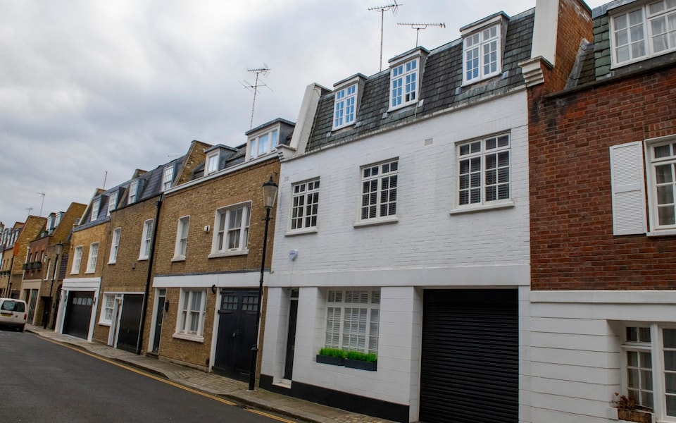 Mews property in Cadogan Lane, Knightsbridge, lived in by Roman Rotenberg, and owned by father Boris. CREDIT: Tim Clarke