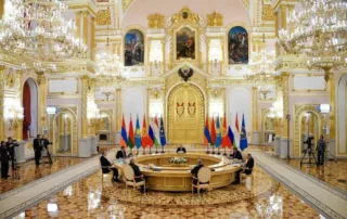 A summit at the Kremin (photo: Getty)